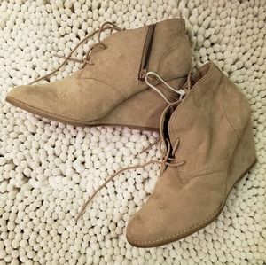 Tan wedge platform heel suede boots booties11